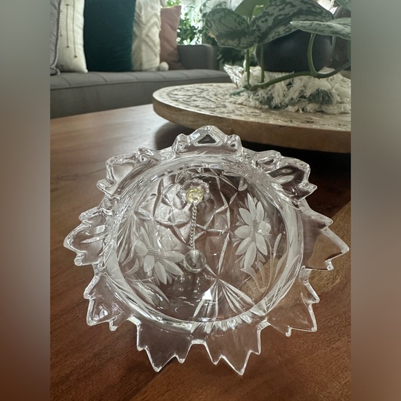 Vintage Western Germany Crystal Bell Boho - Picture 4 of 4